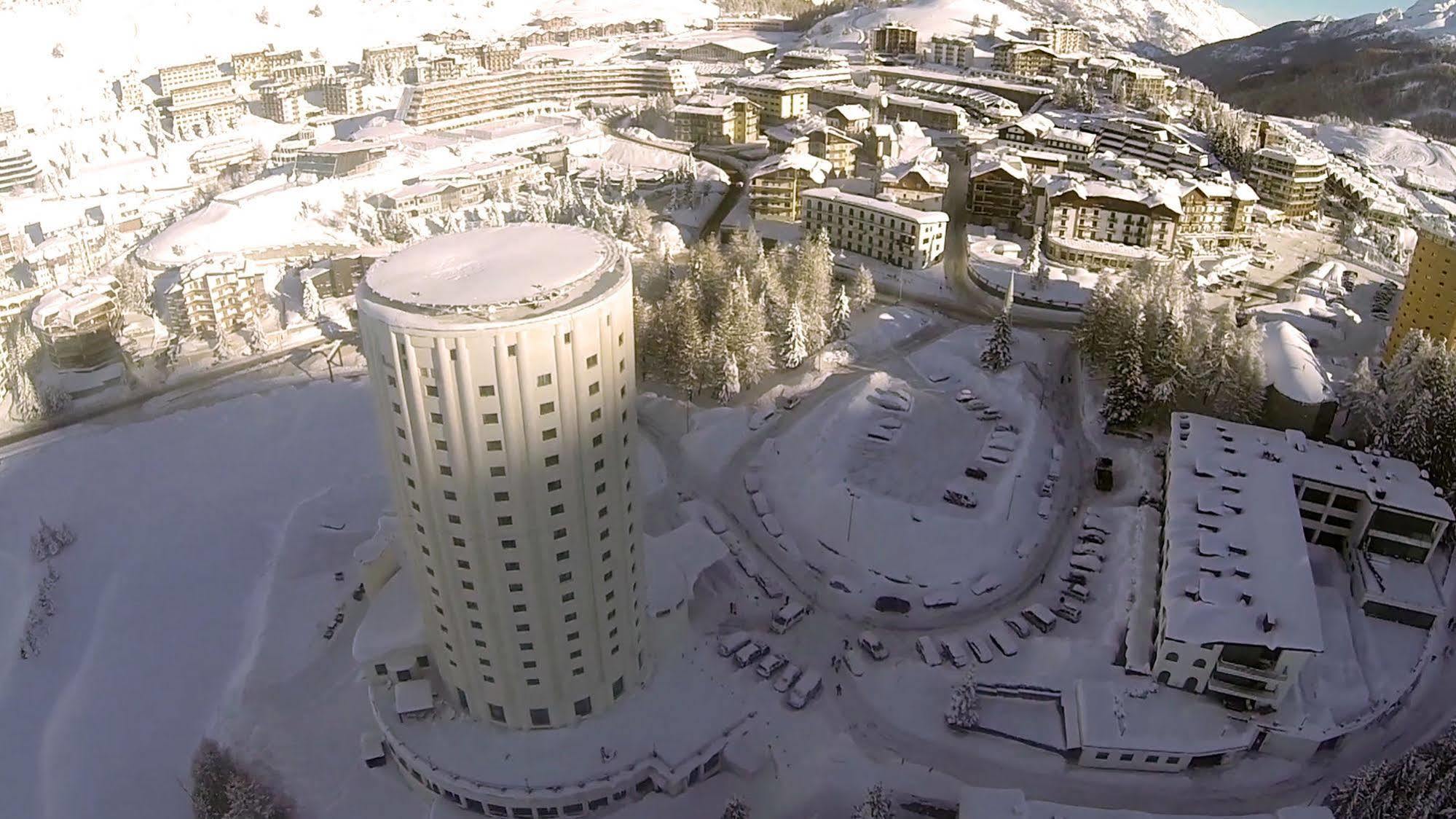 Grand Hotel Duchi D'Aosta Sestriere Exterior photo