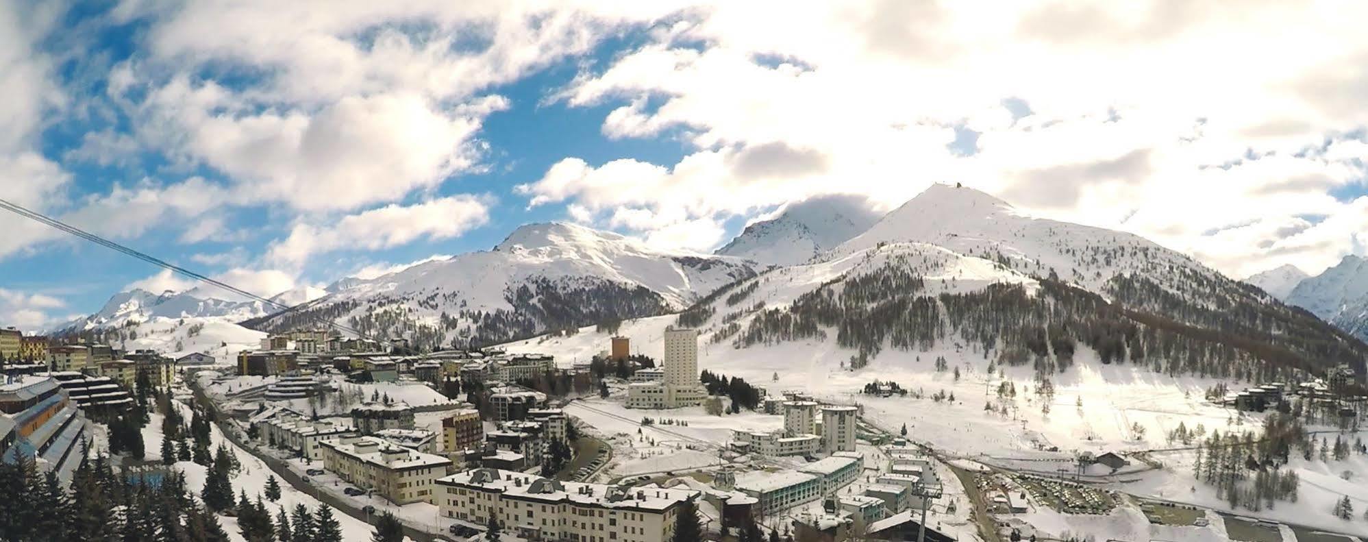 Grand Hotel Duchi D'Aosta Sestriere Exterior photo